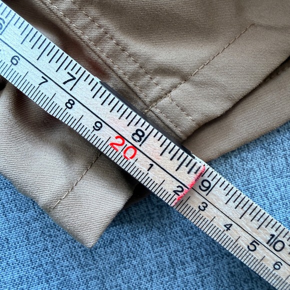 Mountain Hardwear AP Scrambler Shorts Mens 32 Brown Hiking Outdoor Technical 9in - Picture 5 of 7